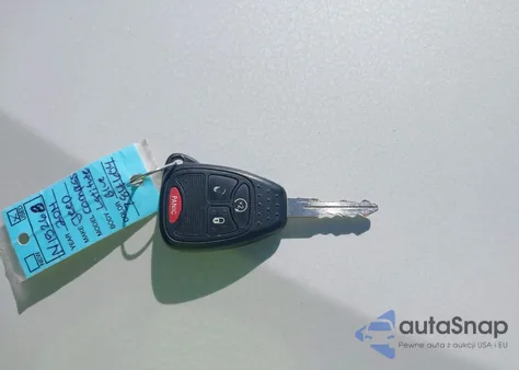 2014 Jeep Compass Latitude z USA, uszkodzony, nr VIN 1C4NJDEB9ED784604